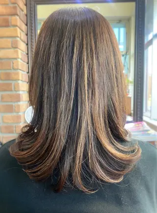パーマ DOLCE尾亦 花織のヘアスタイル
