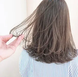 ミディアム カラー HATSUMEI ゆうまのヘアスタイル