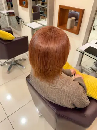 カラー 林 莉瑠のヘアスタイル