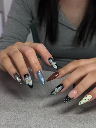 ネイル WOLTOKYO渋谷 yunaのネイルデザイン