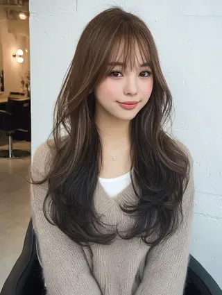 ロング 宮良 かなでのヘアスタイル
