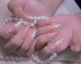 ネイル 🎀M nails✨ ビューティーのネイルデザイン