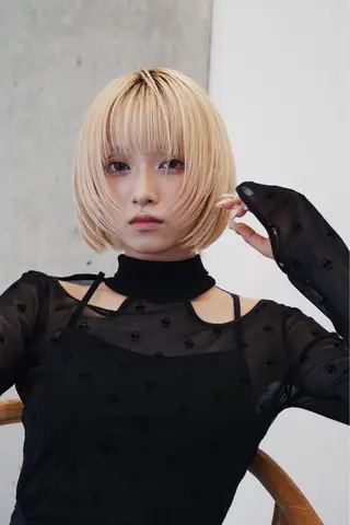 ショート カラー 失敗しないハイトーン ✨ハッシュカットミワのヘアスタイル