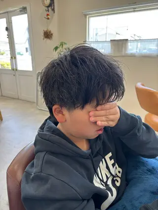 キッズ 髪の家 tikiのヘアスタイル