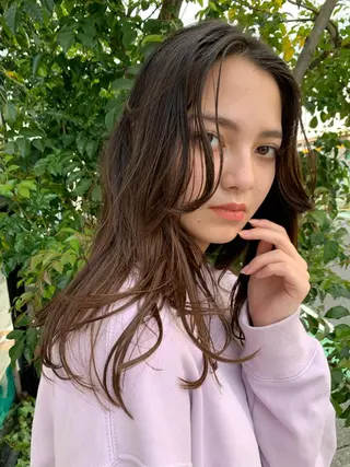 セミロング 柳川沙羅 🌿透明感カラーのヘアスタイル