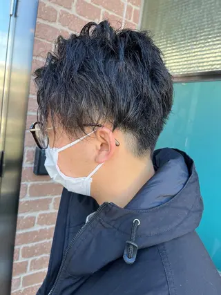 ショート カラー パーマ ヘアアレンジ メンズ キッズ ネイル マツエク・マツパ アイブロウ 久木原 ゆりのヘアスタイル