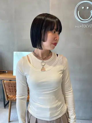 ミディアム カラー 縮毛矯正ボブ&顔まわ レイヤー♡TOMOEのヘアスタイル