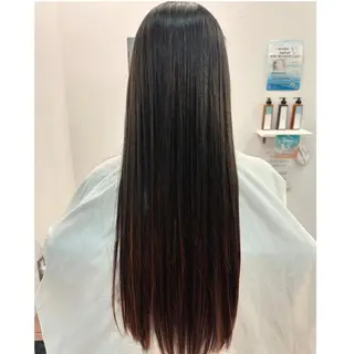 ロング 三原 友美のヘアスタイル