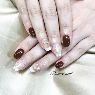 ネイル Flower nailのネイルデザイン