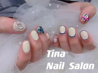 ネイル Tinaネイル 難波のネイルデザイン