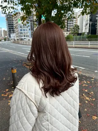 ロング カラー qpulaあいみ 透明感カラーのヘアスタイル