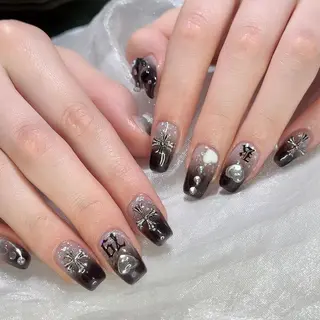 ネイル Queen's ゆなのネイルデザイン