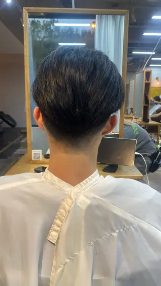 ショート 飯田 雷晟のヘアスタイル