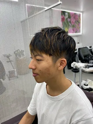 ショート メンズ メンズカット/セ ンターパート/Ryuのヘアスタイル