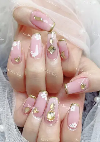 ネイル Merit メリット_のネイルデザイン