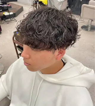パーマ メンズ 京都河原町 メンズパーマ助川龍哉のヘアスタイル