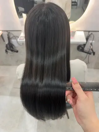ロング 盛れる透明感カラー/ レイヤー/みずき🩰のヘアスタイル