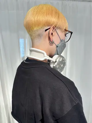 ショート カラー 井上 唯のヘアスタイル