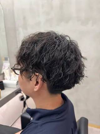 パーマ メンズ 小山 正樹のヘアスタイル