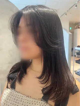 セミロング 🧸艶髪🫧🎀 岡由紀乃のヘアスタイル