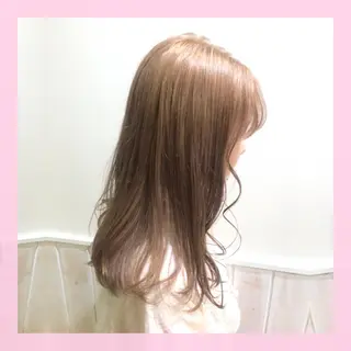セミロング カラー 🍒前川 🍒のヘアスタイル