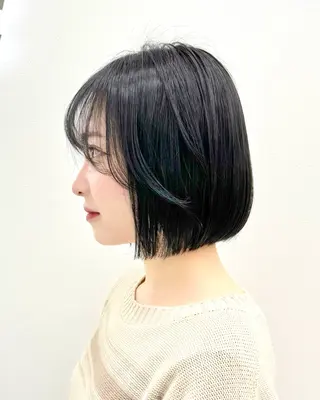 ショート カラー ヘアアレンジ 縮毛矯正🤍 ボブ/ HIKARIのヘアスタイル