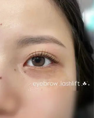 アイブロウ 似合わせ眉毛まつげ✦ haruna⟡⁺.のマツエク・マツパデザイン