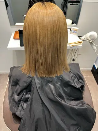 ミディアム 悩む大人女性の味方 白髪ぼかし/うる艶髪のヘアスタイル