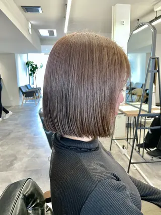 ショート カラー 谷口 優希のヘアスタイル
