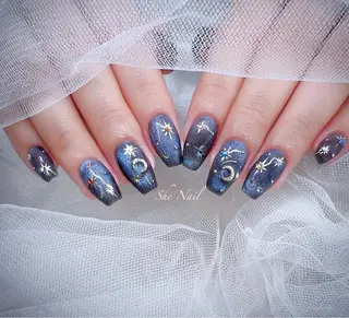 ネイル ISA_ BELLAのネイルデザイン