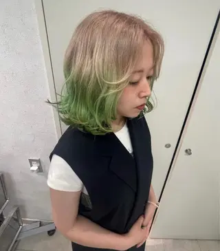 ショート カラー 🌈メンズパーマ🌈 メンズカットアリサのヘアスタイル