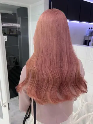 カラー ナチュラル可愛い◎ 推しカラー🤍池袋のヘアスタイル