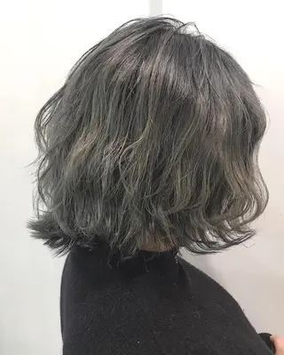 ミディアム カラー メンズ縮毛矯正 細谷碧海のヘアスタイル