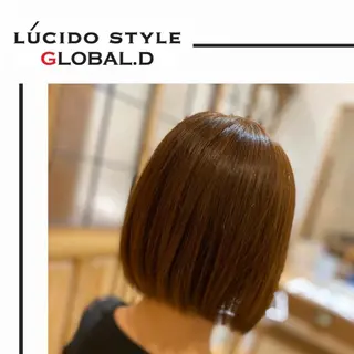 ミディアム カラー パーマ マツエク・マツパ ✂︎ショート、ボブ、 レイヤー🩵YUMIのヘアスタイル