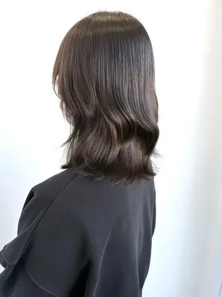 ミディアム 🌿透き通るツヤ髪× 縮毛矯正✂︎戸祭　伶のヘアスタイル