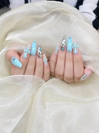 ネイル Salon GOLD Rinのネイルデザイン