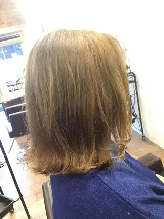 ミディアム カラー 美髪・艶髪特化美容師 RYOJIのヘアスタイル