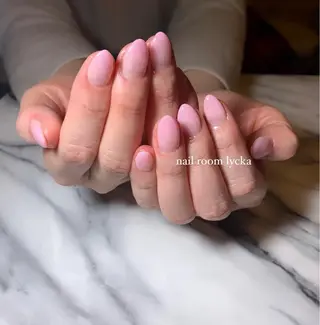 ネイル ネイルルームリッカ 𝐦𝐚𝐲𝐮のネイルデザイン