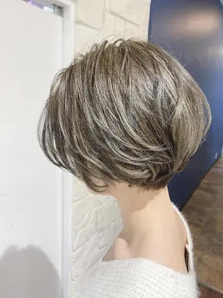 ショート カラー 川合 勇気のヘアスタイル