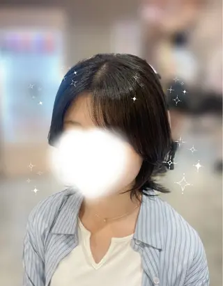 ショート 韓国風／ハイトーン カラー AYAKAのヘアスタイル