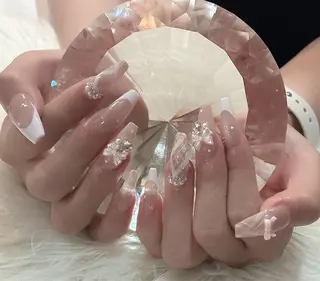 ネイル LoaChaton kaeのネイルデザイン