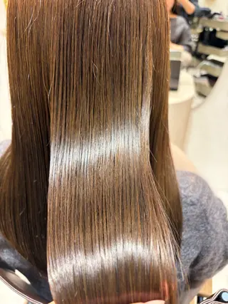 ロング カラー 菅原 渚のヘアスタイル