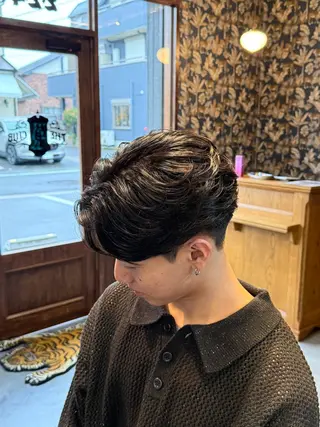 ショート 松下 寛人のヘアスタイル