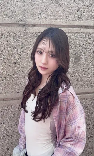 ロング 爆モテ💘ハイトーン ×カラー🦄蓮華のヘアスタイル