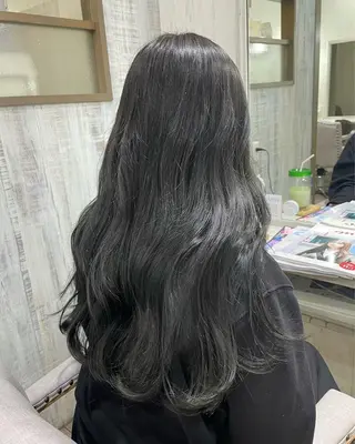 ロング ネモトメイナ🌿 今月末で退職しますのヘアスタイル