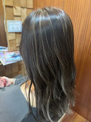 セミロング よしかわ あいか/京都美容室のヘアスタイル