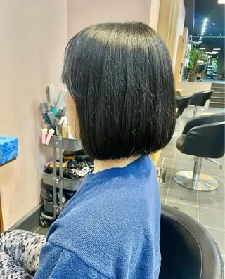 ショート BLEACH 🟥 PERM 天神🏆のヘアスタイル