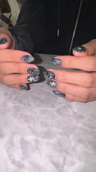 ネイル Natsumi💎 堺筋本町ネイルサロンのネイルデザイン