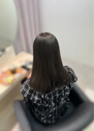 リリ カのヘアスタイル