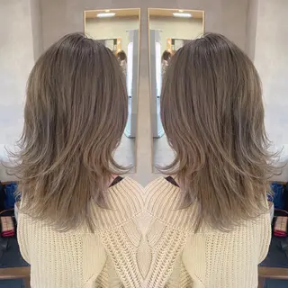 セミロング カラー ショート⭐️ブリーチ ⭐️木村康二⭐️のヘアスタイル